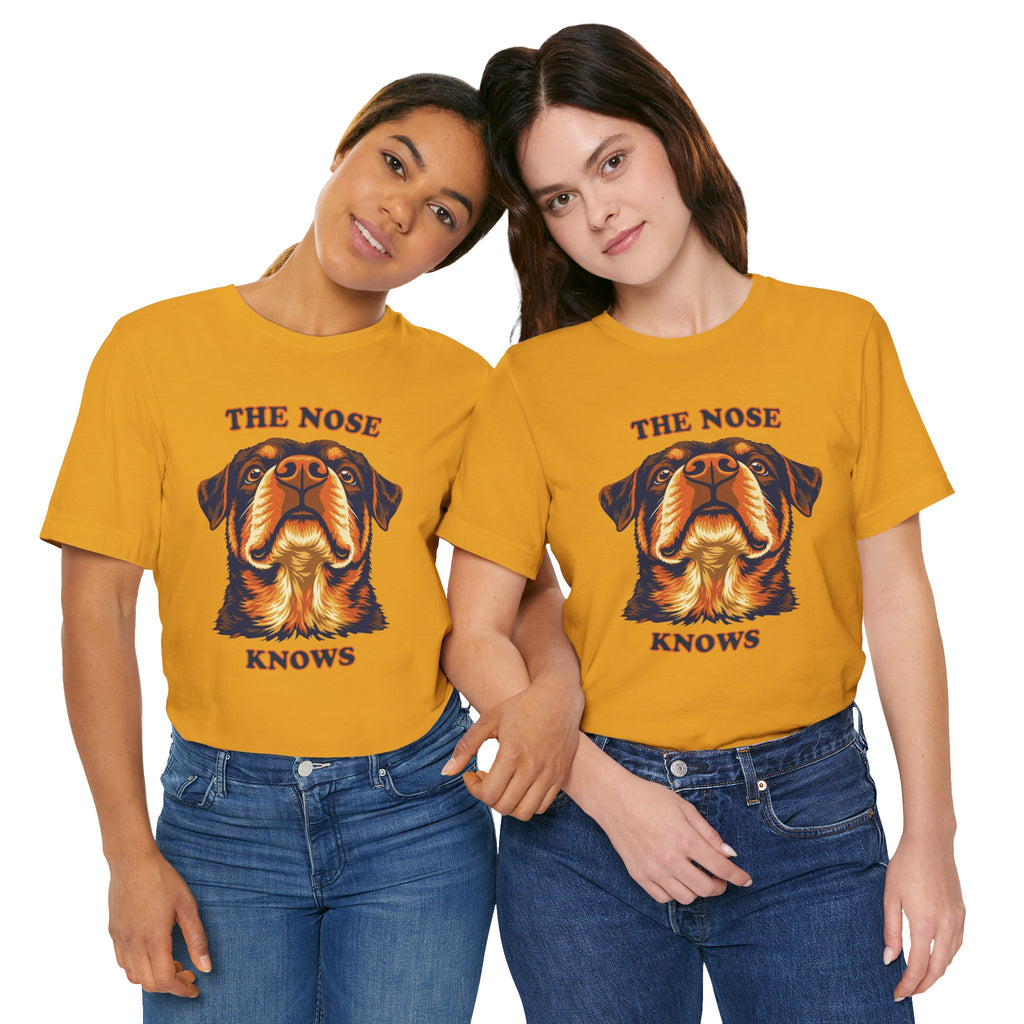 Rottweiler Lovers T-Shirt - "The Nose Knows"