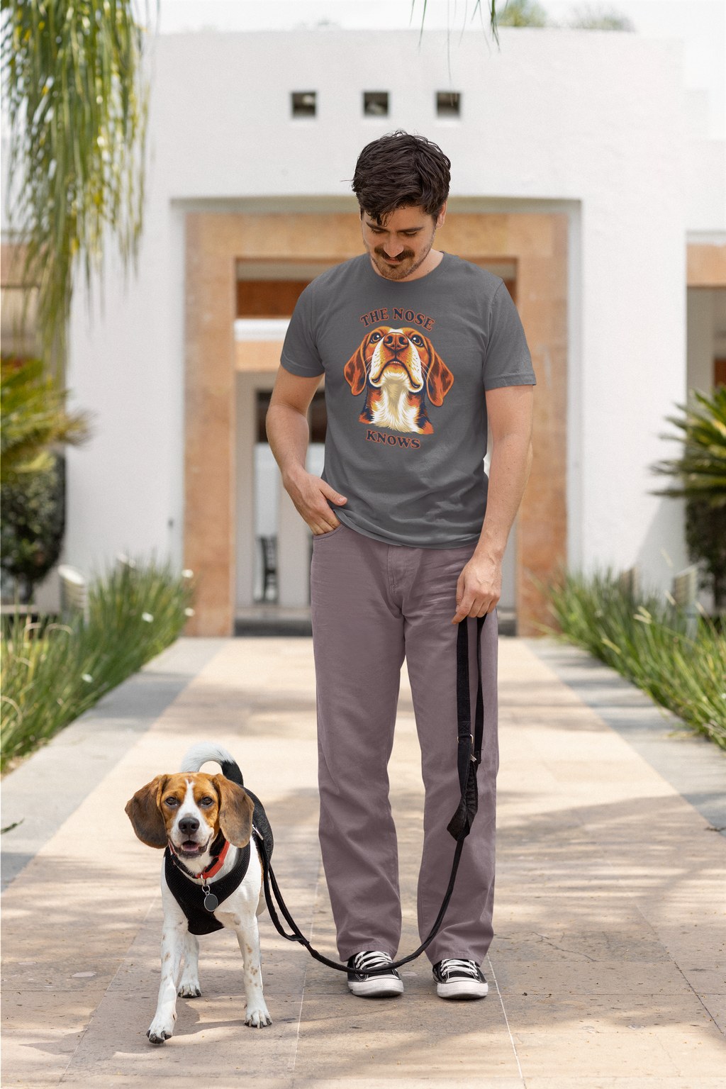 Beagle Lovers T-Shirt - "The Nose Knows"