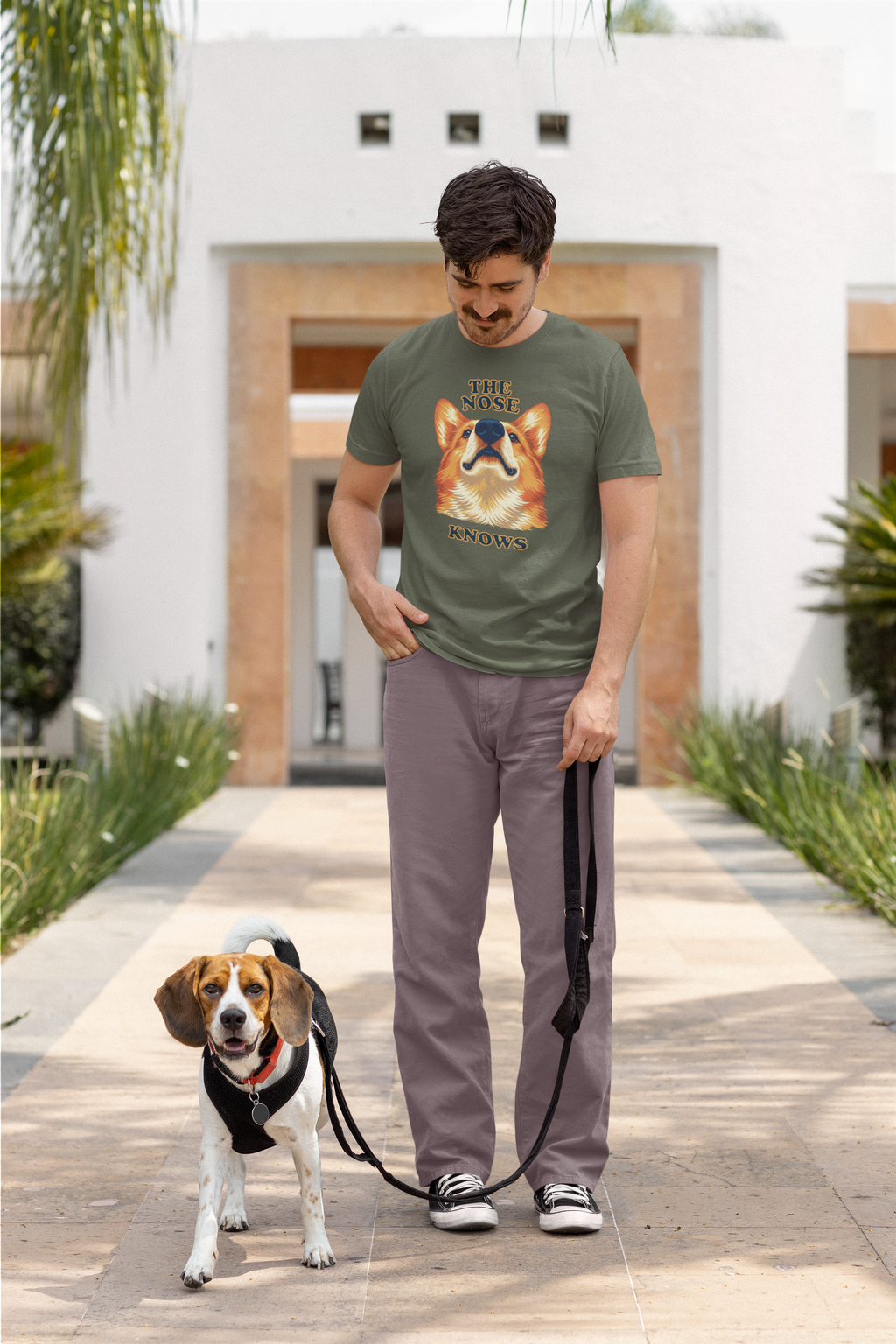Corgi Lovers T-Shirt - "The Nose Knows"